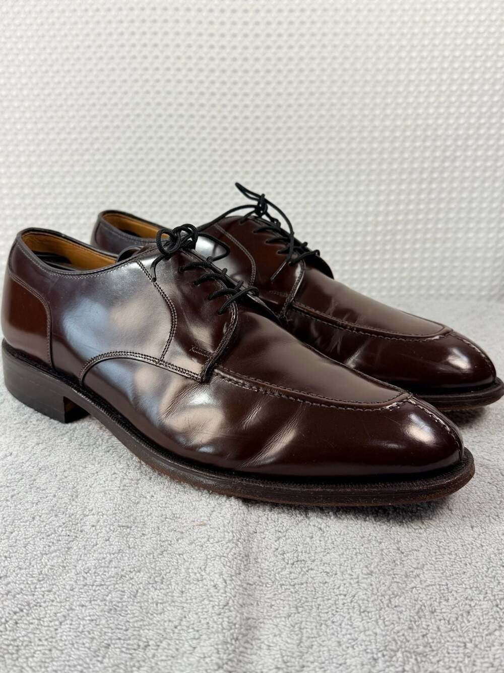 Johnston & Murphy Brown Leather Split Toe Derby Shoes